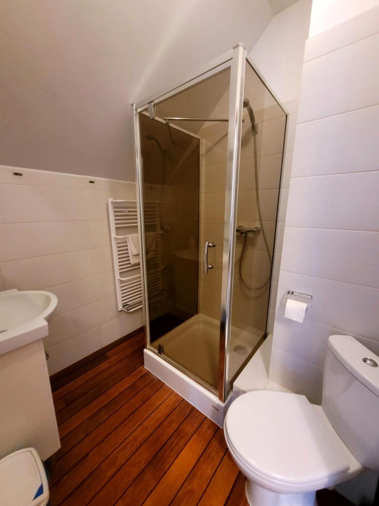 Twin Room- Attic,1605370261:JPEG